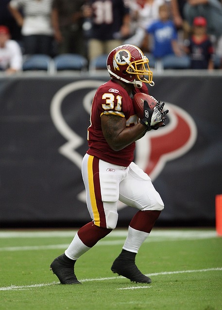 通过一系列 通过一系列